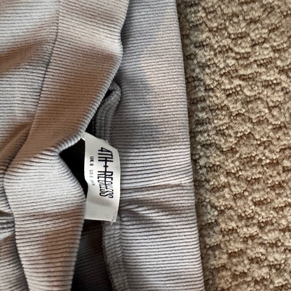 4th and Reckless Carina split back tunic and pant - Picture 4 of 8